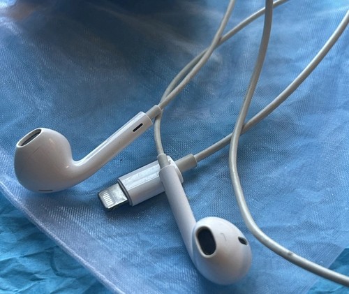 Apple earpods lightning - apple, earpods-w-lightning